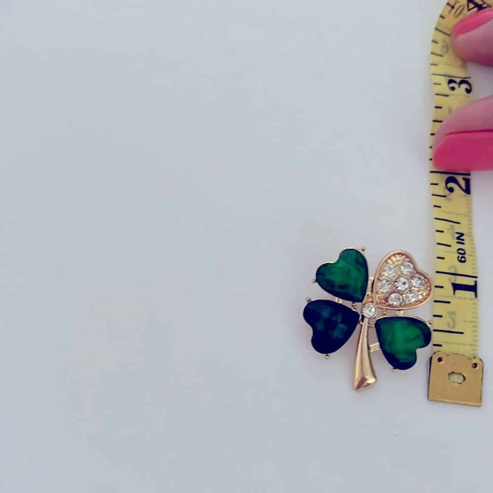 Four Leaf Clover Heart Brooch